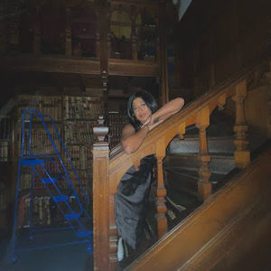 Meet your Posher, Reeva